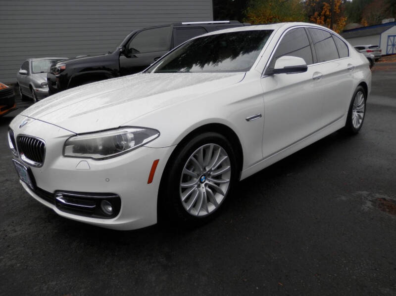 2016 BMW 5 Series 528i