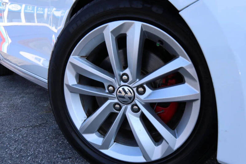 2017 Volkswagen Jetta 2.0T GLI