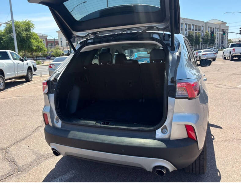 2021 Ford Escape SEL