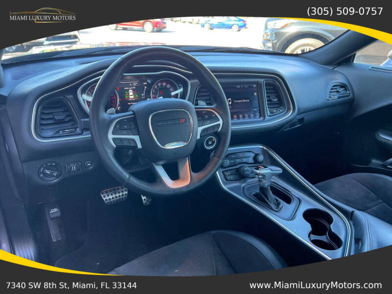 2017 Dodge Challenger