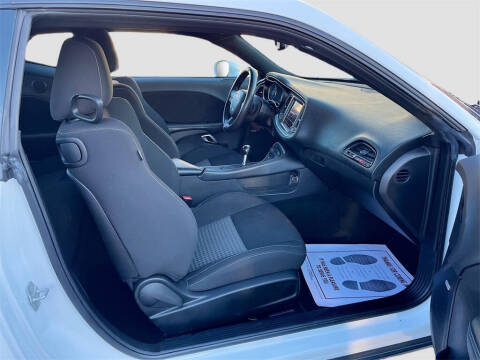 2022 Dodge Challenger