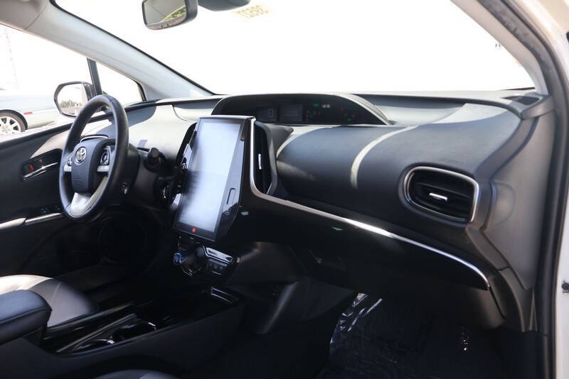 2017 Toyota Prius Prime Advanced