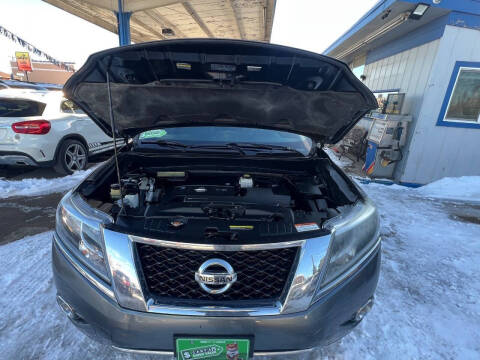 2016 Nissan Pathfinder Platinum