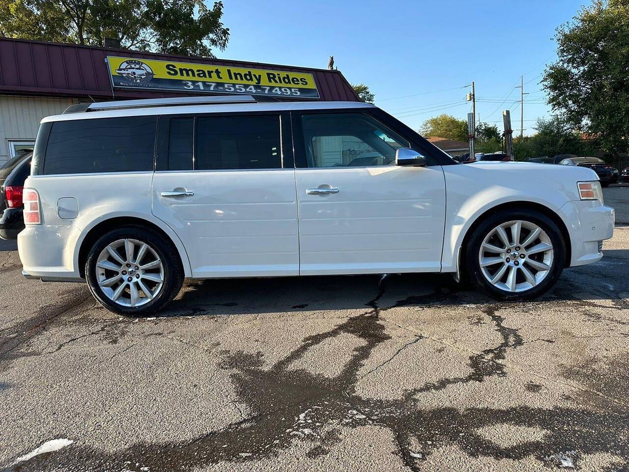 2011 Ford Flex for sale at Smart Indy Rides LLC in Indianapolis, IN