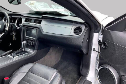 2014 Ford Mustang V6 Premium