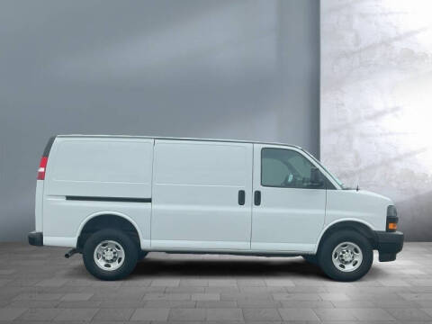 2023 Chevrolet Express 2500