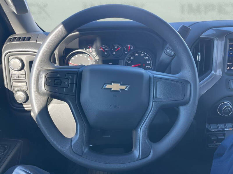 2025 Chevrolet Silverado 1500 Work Truck - Photo 11