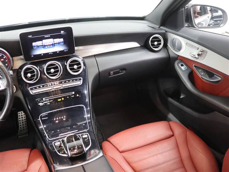 2016 Mercedes-Benz C-Class