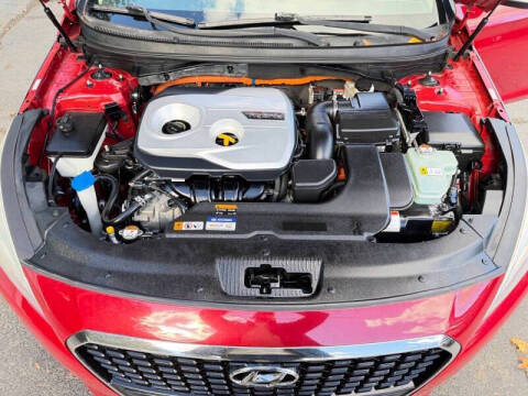 2016 Hyundai Sonata Hybrid SE