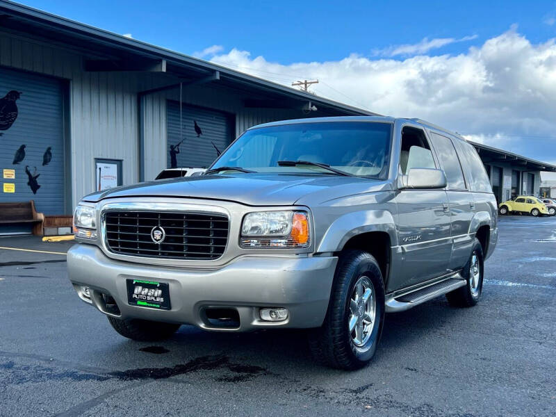 2000 Cadillac Escalade for sale at DASH AUTO SALES LLC in Salem OR
