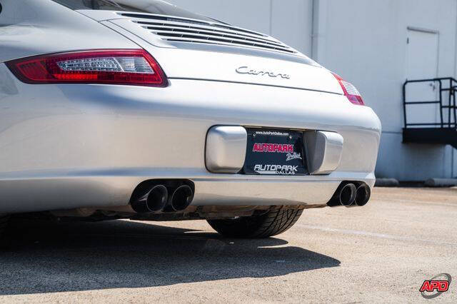 2005 Porsche 911 Carrera