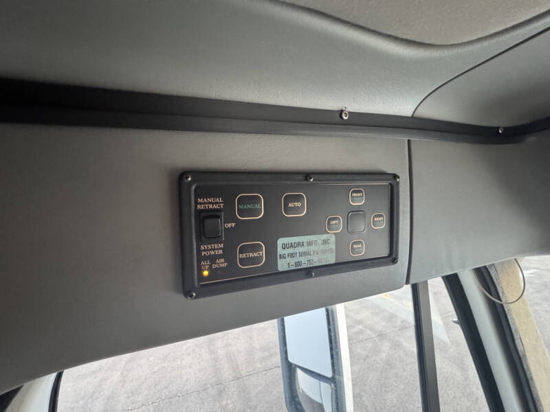 2006 Freightliner Haulmark