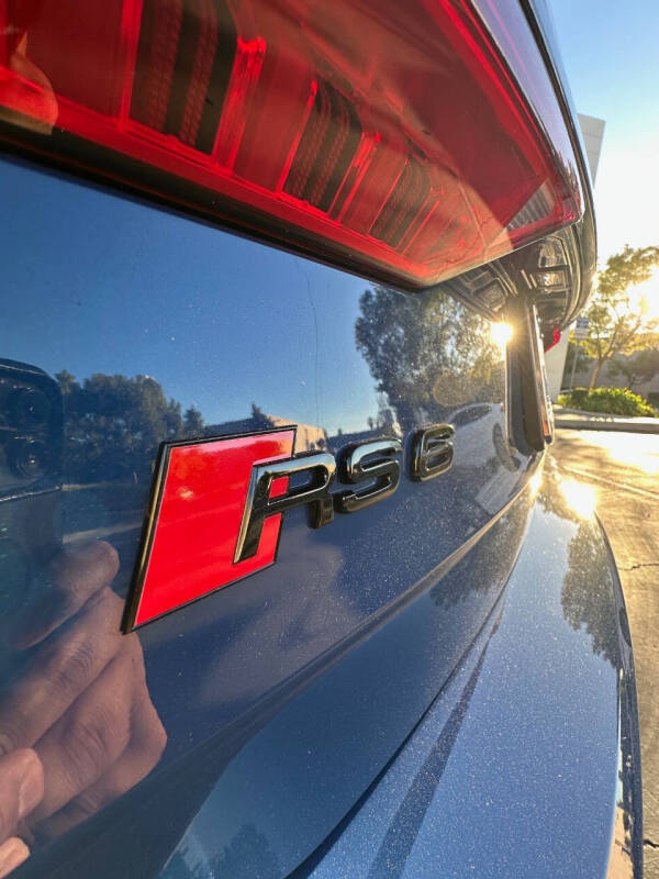 2025 Audi RS 6 Avant performance 4.0T quattro Avant