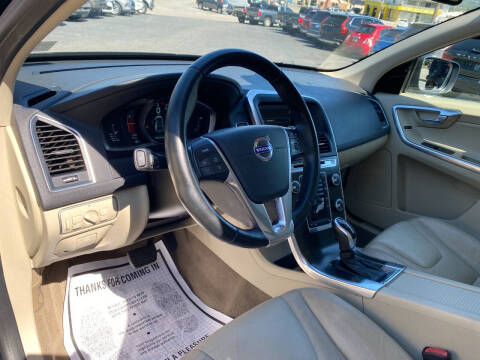 2014 Volvo XC60 T6 Premier Plus