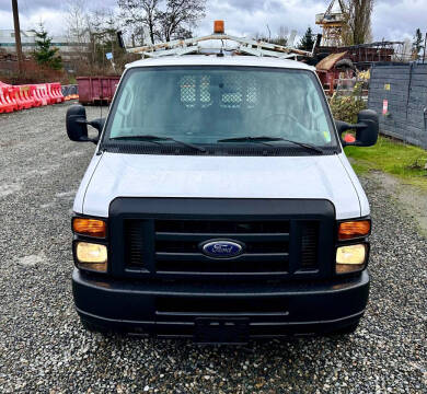 2010 Ford E-Series E-250