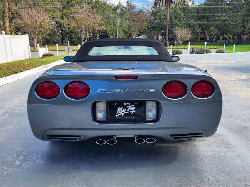 2004 Chevrolet Corvette