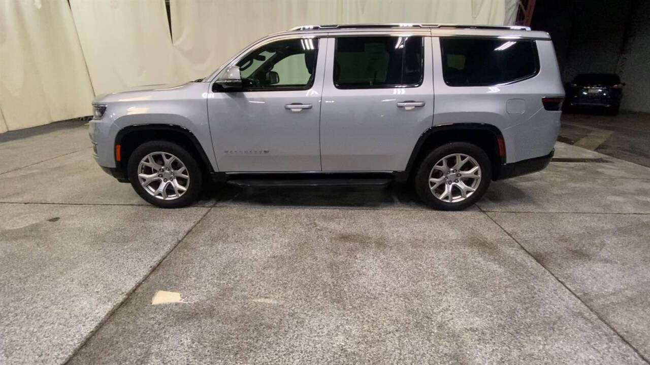 2022 Jeep Wagoneer for sale at Victoria Auto Sales in Victoria, MN