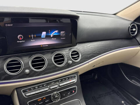 2019 Mercedes-Benz E-Class E 300