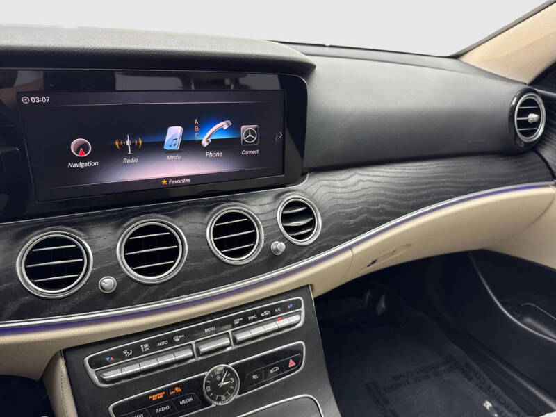 2019 Mercedes-Benz E-Class E 300