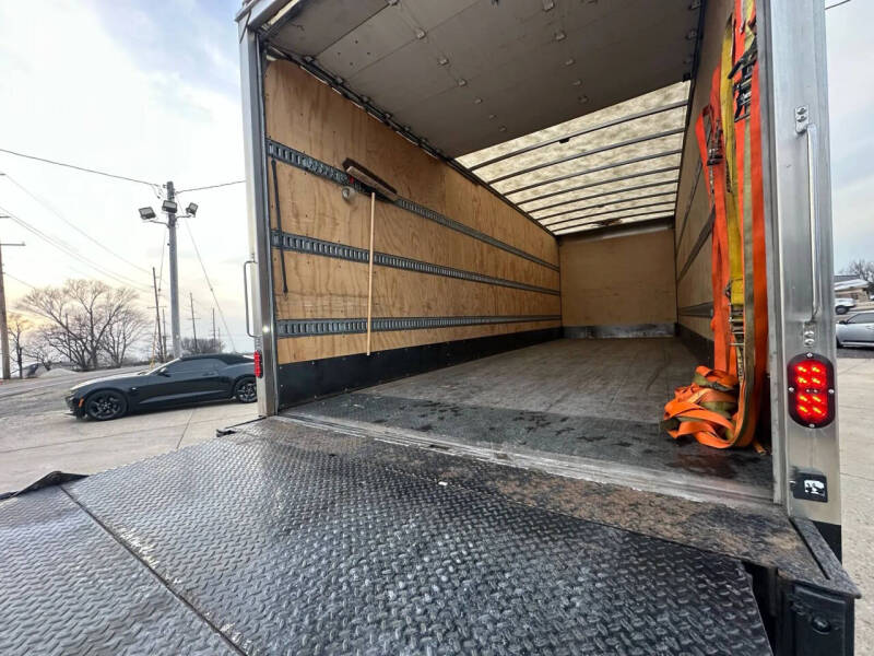 2019 International DuraStar 4300