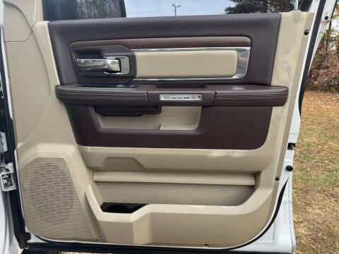 2015 RAM 1500 Laramie