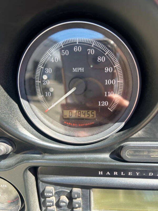 2012 Harley-Davidson Ultra Classic FLHTCU