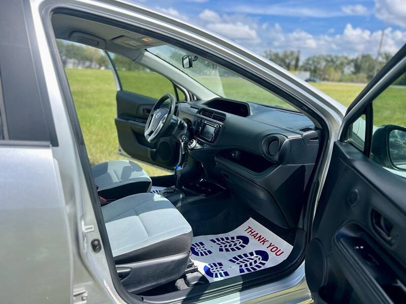 2015 Toyota Prius c Four