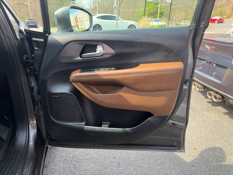 2017 Chrysler Pacifica Limited