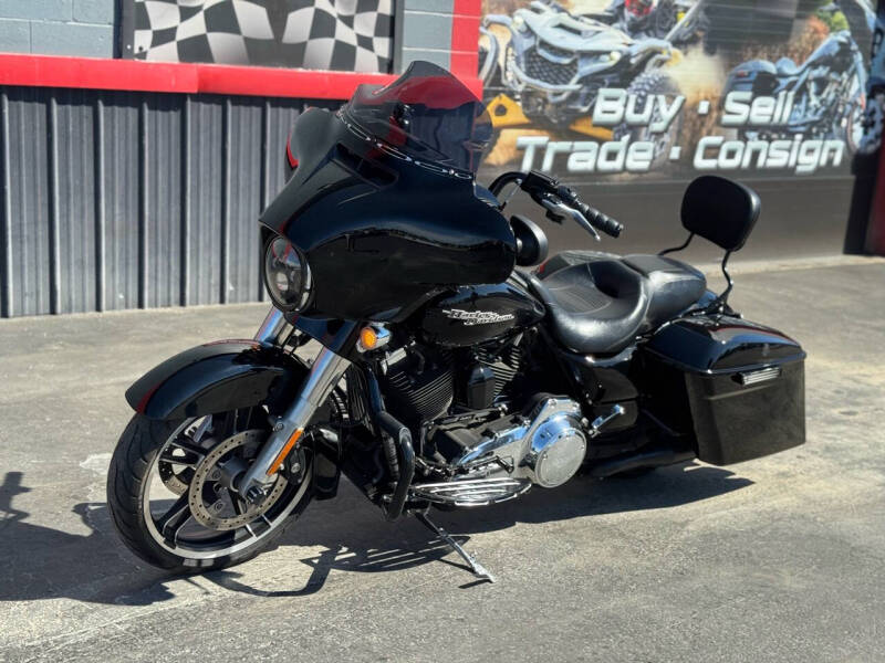 2014 Harley-Davidson Street Glide Custom