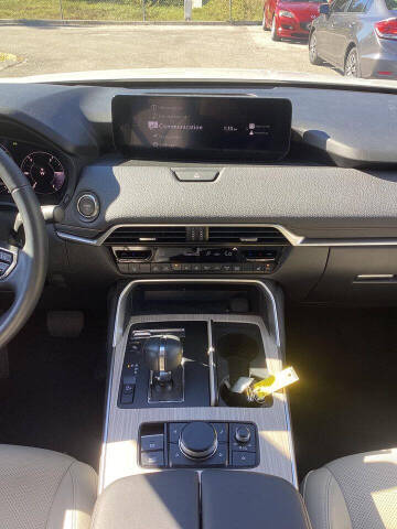 2024 Mazda CX-90 Plug-in Hybrid Premium