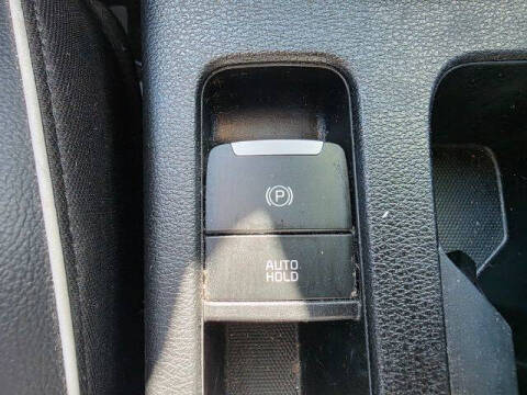 2022 Kia Forte GT Line