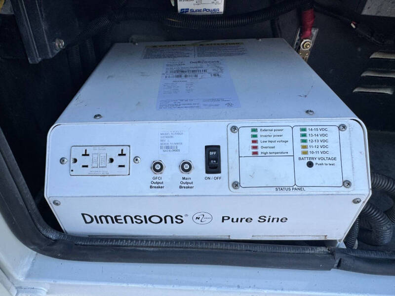 2017 Freightliner M2 106