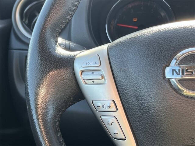 2017 Nissan Versa 1.6 SV