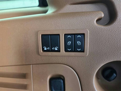 2017 Cadillac Escalade ESV Platinum