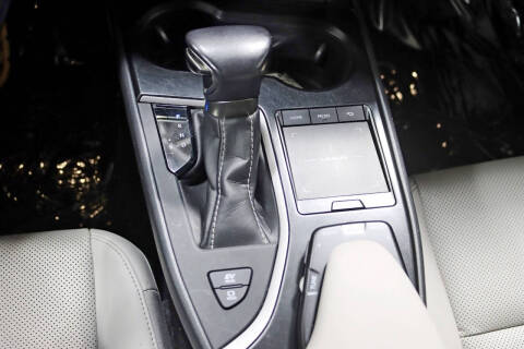 2021 Lexus UX 250h