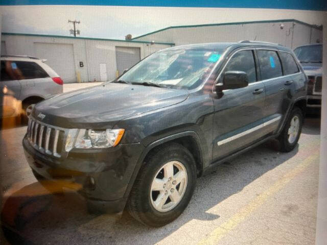 2011 Jeep Grand Cherokee Laredo's photo
