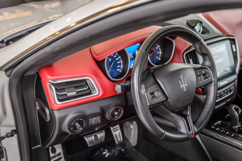 2018 Maserati Ghibli