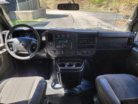2016 GMC Savana 2500