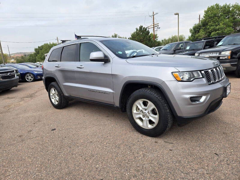 2017 Jeep Grand Cherokee Laredo