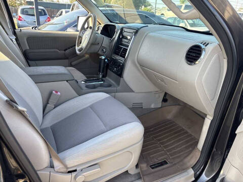 2006 Ford Explorer XLT