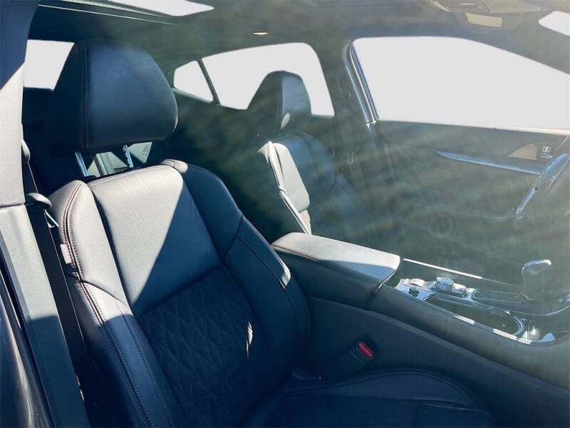 2023 Nissan Maxima 3.5 SR