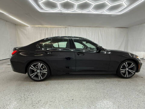 2023 BMW 3 Series 330i xDrive