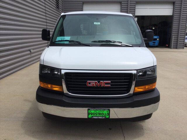 2026 GMC Savana 2500