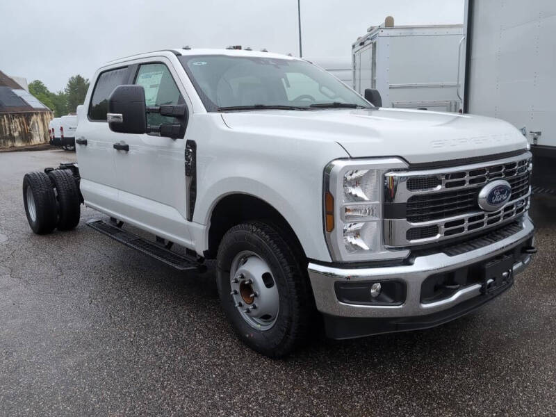 2025 Ford F-350 Super Duty XL