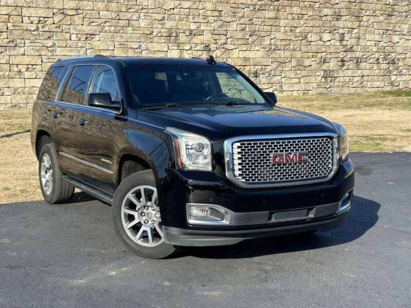 2016 GMC Yukon Denali's photo