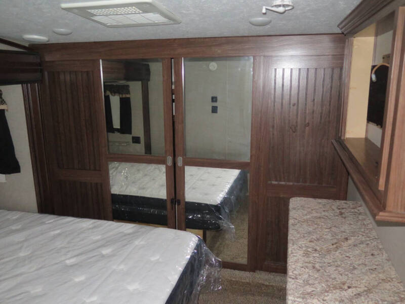 2016 Keystone RV Montana
