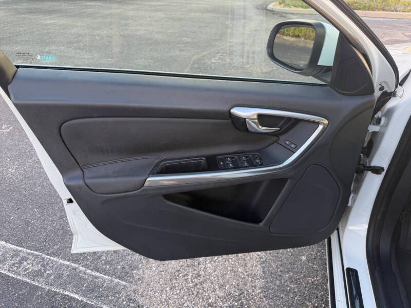 2012 Volvo S60 T5