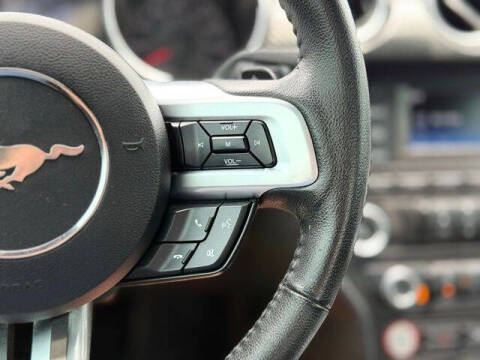 2015 Ford Mustang V6