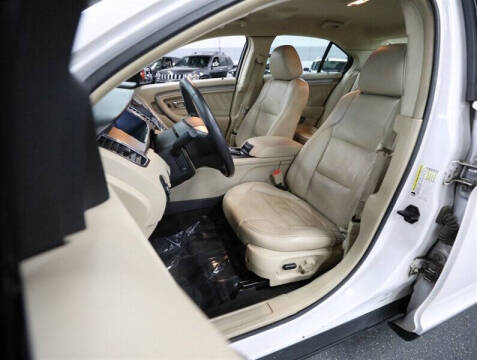 2015 Ford Taurus SEL