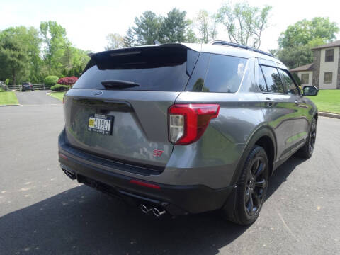 2022 Ford Explorer ST